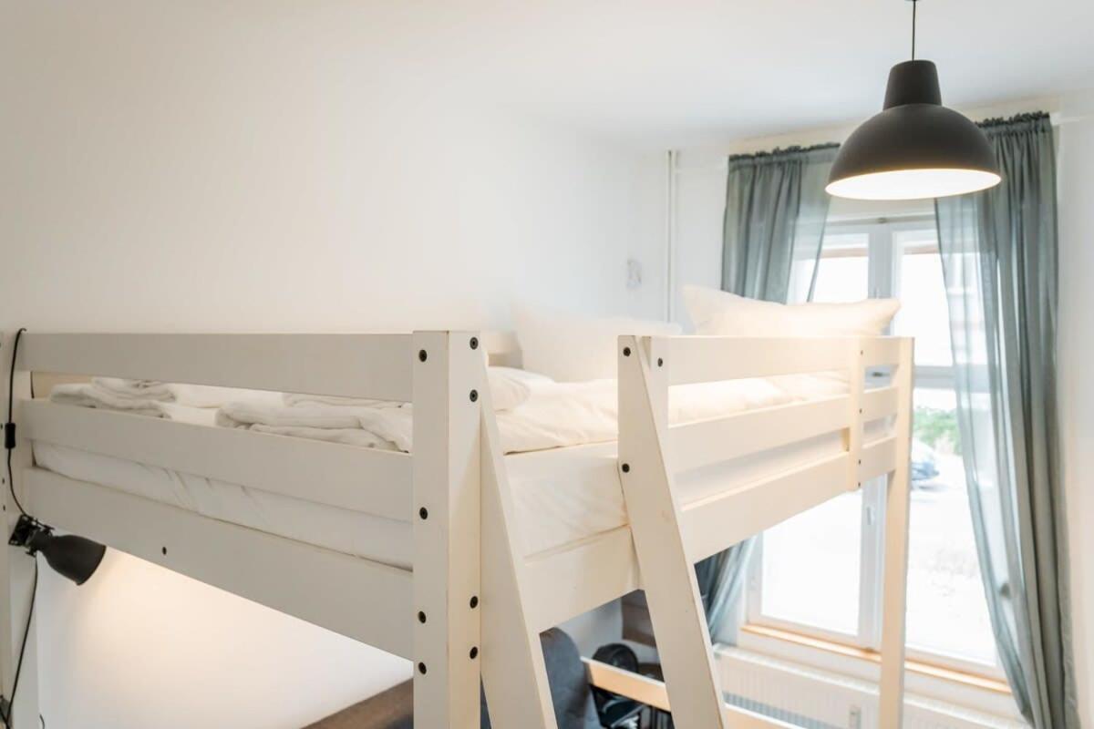 Shabby Chic Plus Self Checkin Plus Free Street Parking Берлин Екстериор снимка